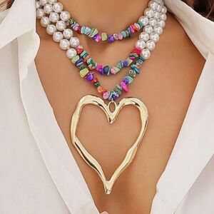 Chic Gold Heart Necklace with Colorful Beads